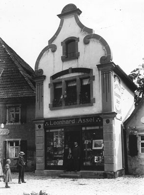 Außenaufnahme der Buchhandlung Assel